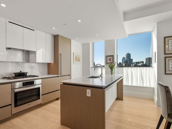 380 Harrison Ave 1118, Boston MA 02118