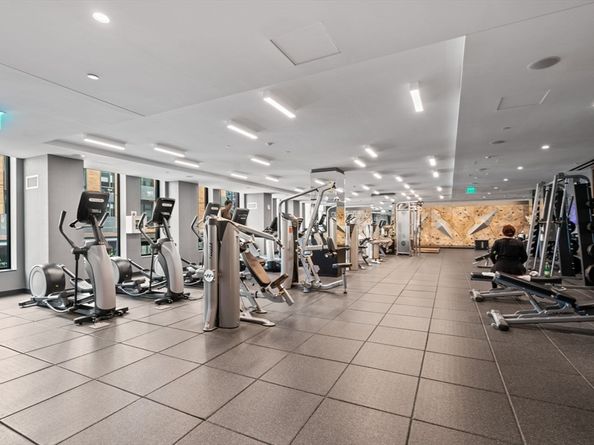 380 Harrison Ave 1118, Boston MA 02118
