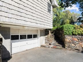 20 Silver St, Fitchburg MA 01420