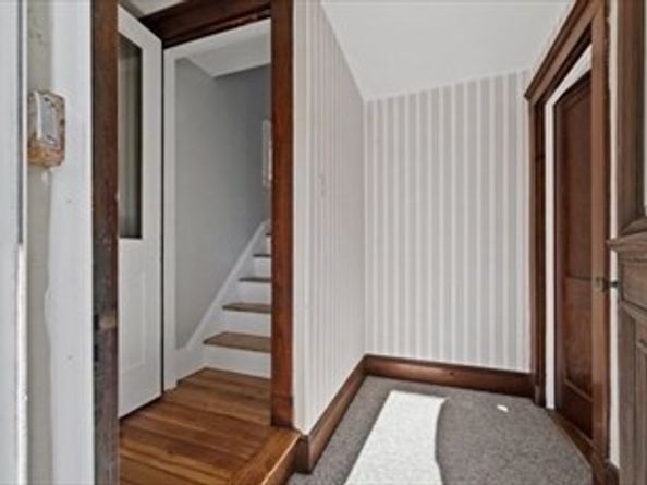 9 Glynn Terrace, Quincy MA 02169
