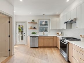 54 Oak St 54, Somerville MA 02143