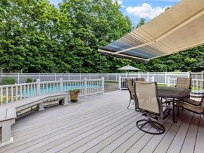 10 Eliab Latham Way, East Bridgewater MA 02333