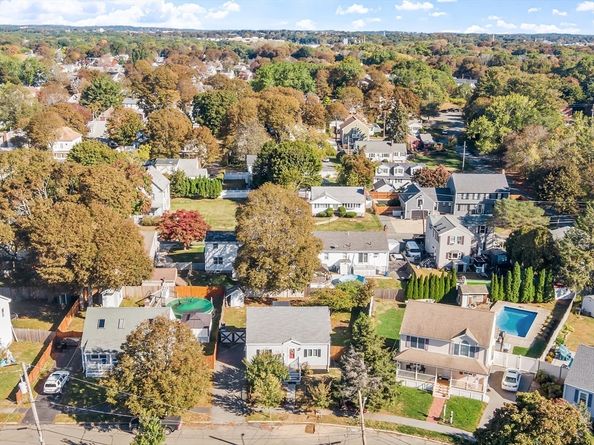 30 St. Ann's Ave, Peabody MA 01960