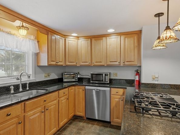 30 St. Ann's Ave, Peabody MA 01960