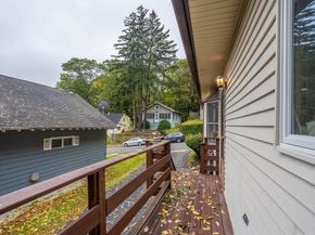 28 Alsada Dr, Worcester MA 01603