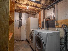28 Alsada Dr, Worcester MA 01603