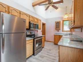 28 Alsada Dr, Worcester MA 01603