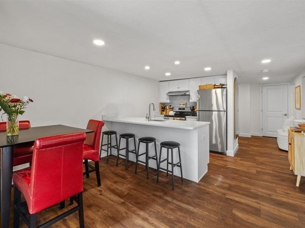 22 Chilton St 1, Plymouth MA 02360