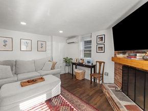 22 Chilton St 1, Plymouth MA 02360