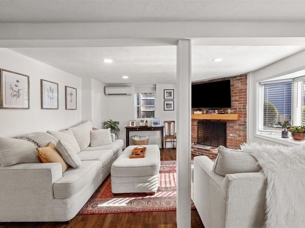 22 Chilton St 1, Plymouth MA 02360