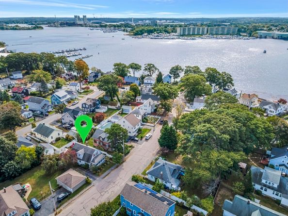 44 Braintree Ave, Quincy MA 02169