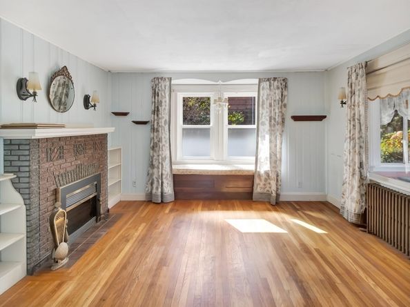 44 Braintree Ave, Quincy MA 02169
