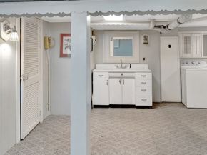 44 Braintree Ave, Quincy MA 02169