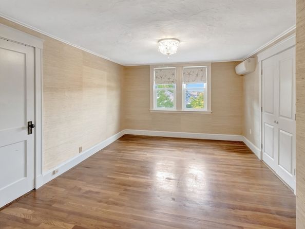 44 Braintree Ave, Quincy MA 02169