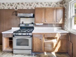 44 Braintree Ave, Quincy MA 02169