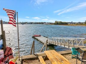 44 Braintree Ave, Quincy MA 02169
