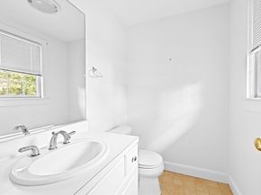 74 Abrams Hill Rd, Duxbury MA 02332