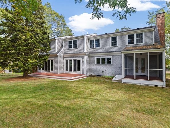 74 Abrams Hill Rd, Duxbury MA 02332