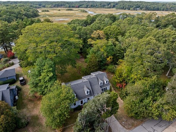 74 Abrams Hill Rd, Duxbury MA 02332