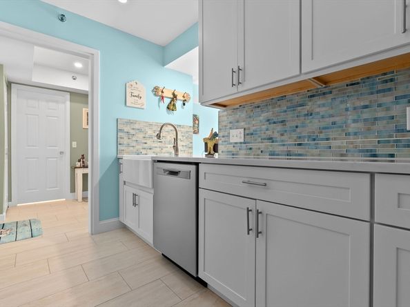 3 Seal Harbor Rd 133, Winthrop MA 02152