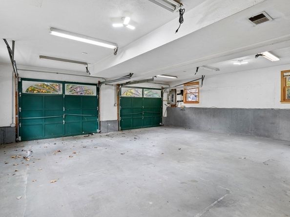 9 Mill St, North Reading MA 01864