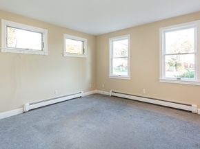 303 Middle St, Weymouth MA 02189