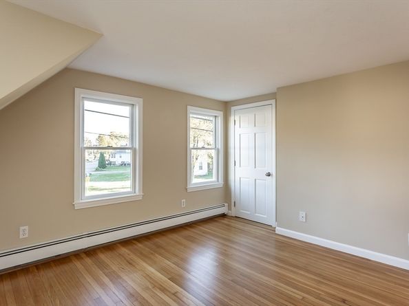 303 Middle St, Weymouth MA 02189