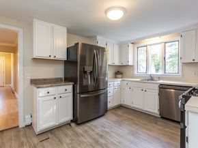 303 Middle St, Weymouth MA 02189