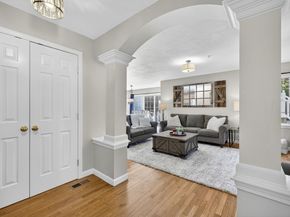 505 Hampton Way 505, Abington MA 02351