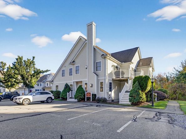 505 Hampton Way 505, Abington MA 02351