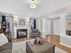 505 Hampton Way 505, Abington MA 02351