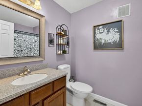 505 Hampton Way 505, Abington MA 02351