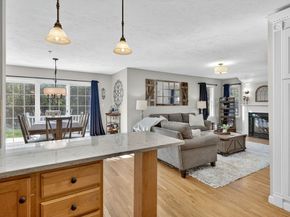 505 Hampton Way 505, Abington MA 02351