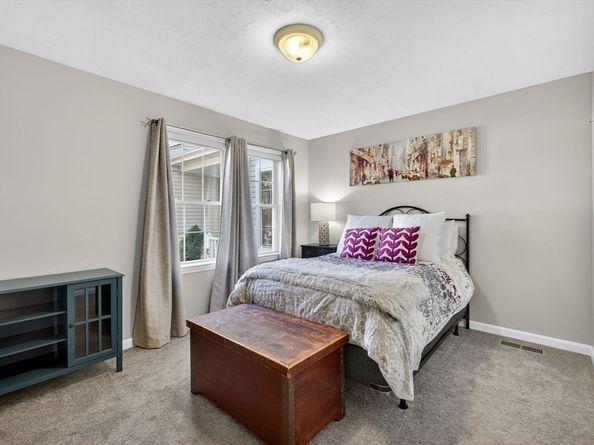 505 Hampton Way 505, Abington MA 02351