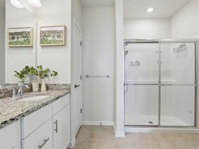 2 Francis Dr 213, Andover MA 01810