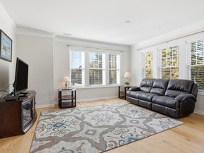 2 Francis Dr 213, Andover MA 01810
