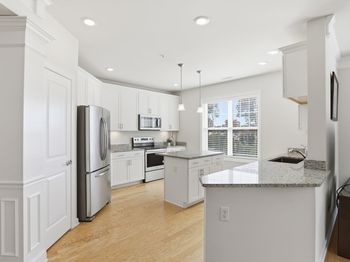 2 Francis Dr