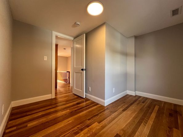 21 Brownville Ave, Ipswich MA 01938