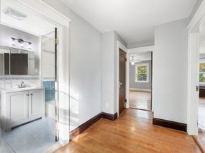 589 Sunderland Rd, Worcester MA 01604