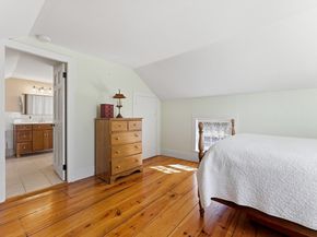 37 Central Street, West Brookfield MA 01585