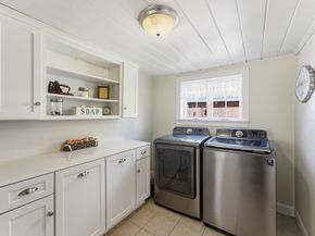 37 Central Street, West Brookfield MA 01585