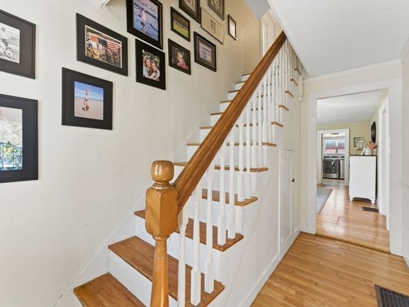 37 Central Street, West Brookfield MA 01585