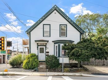142 Elliott Street
