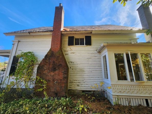 350 West Broadway, Gardner MA 01440