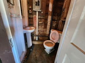 350 West Broadway, Gardner MA 01440