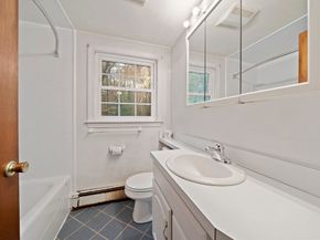 40 Fairwood Dr, Pembroke MA 02359