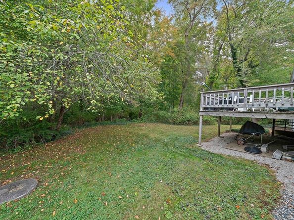 40 Fairwood Dr, Pembroke MA 02359