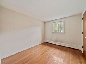 40 Fairwood Dr, Pembroke MA 02359