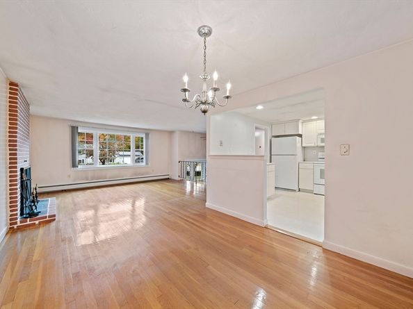 40 Fairwood Dr, Pembroke MA 02359