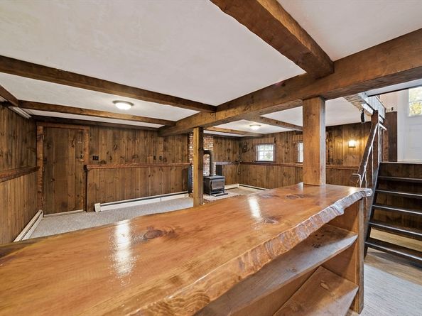 40 Fairwood Dr, Pembroke MA 02359